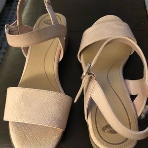 dr scholl's westmont sandal